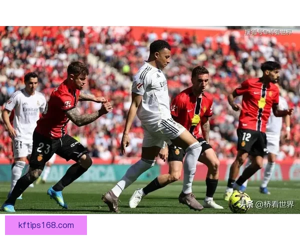 皇马1-2遭绝杀龙赛罗怒批姆巴佩卡马文加称该清洗半支球队